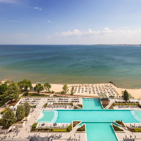 Secrets Sunny Beach Resort & Spa (Adults Only) المظهر الخارجي الصورة The beach at the hotel
