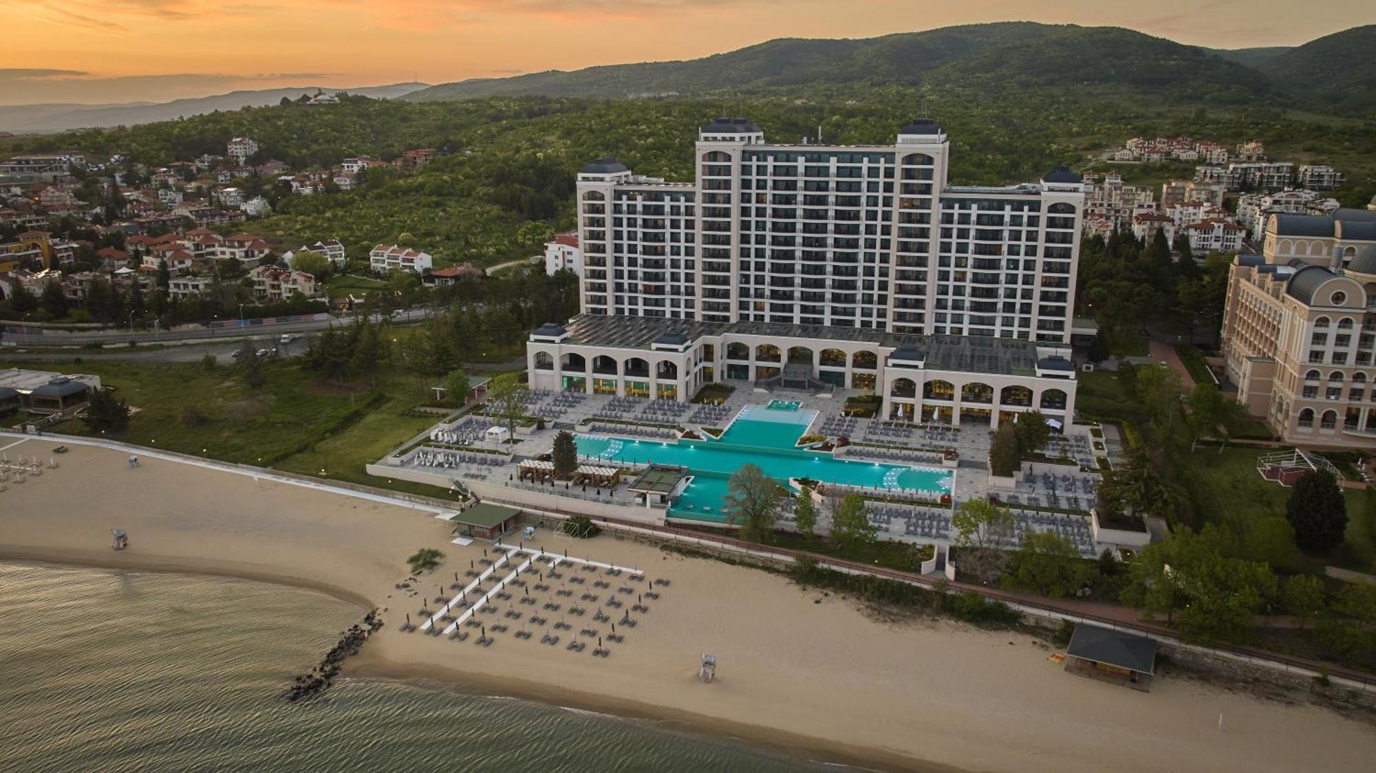 Secrets Sunny Beach Resort & Spa (Adults Only) المظهر الخارجي الصورة
